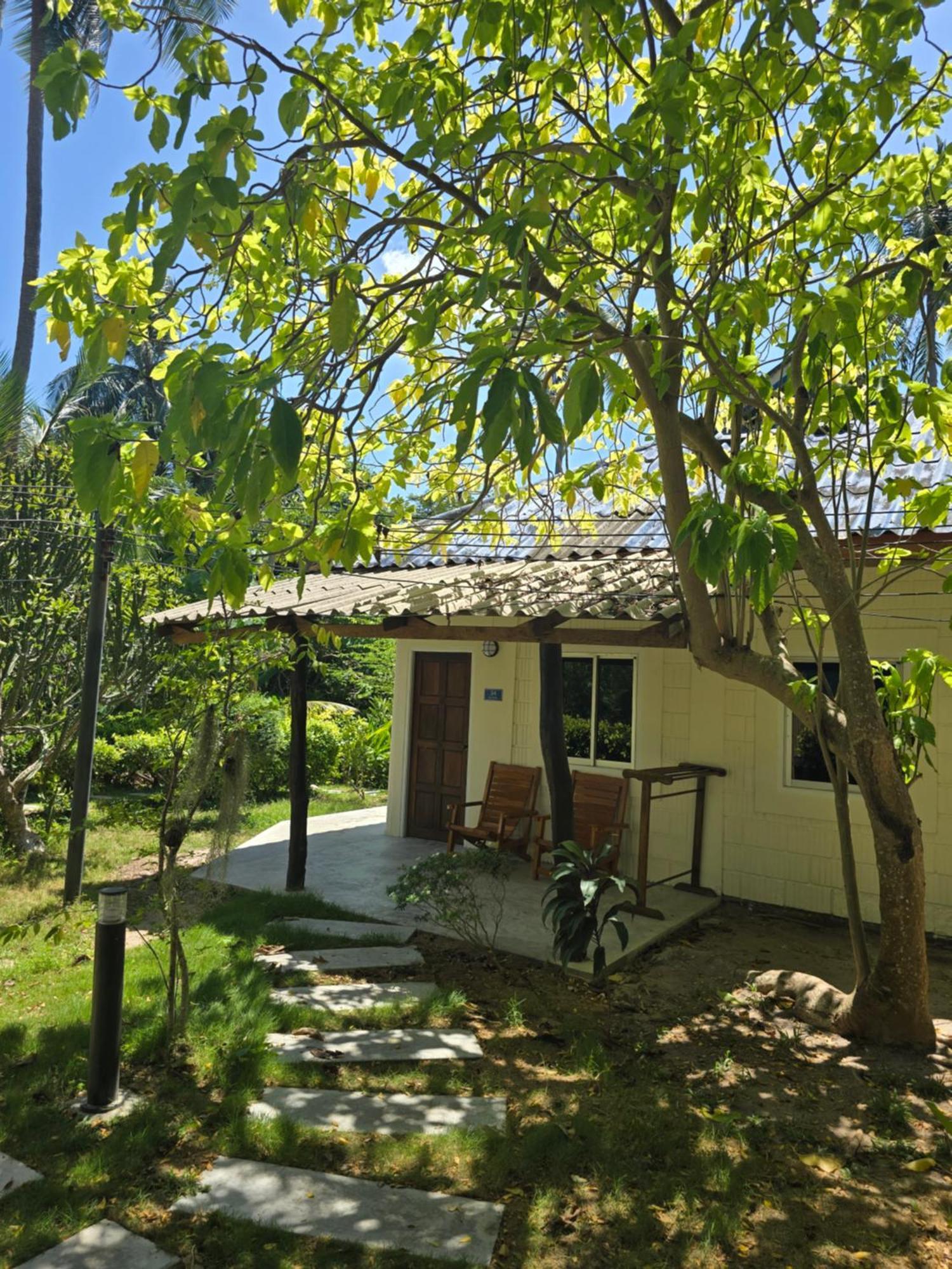 The Blue Gecko Hotel Koh Lanta Exterior photo
