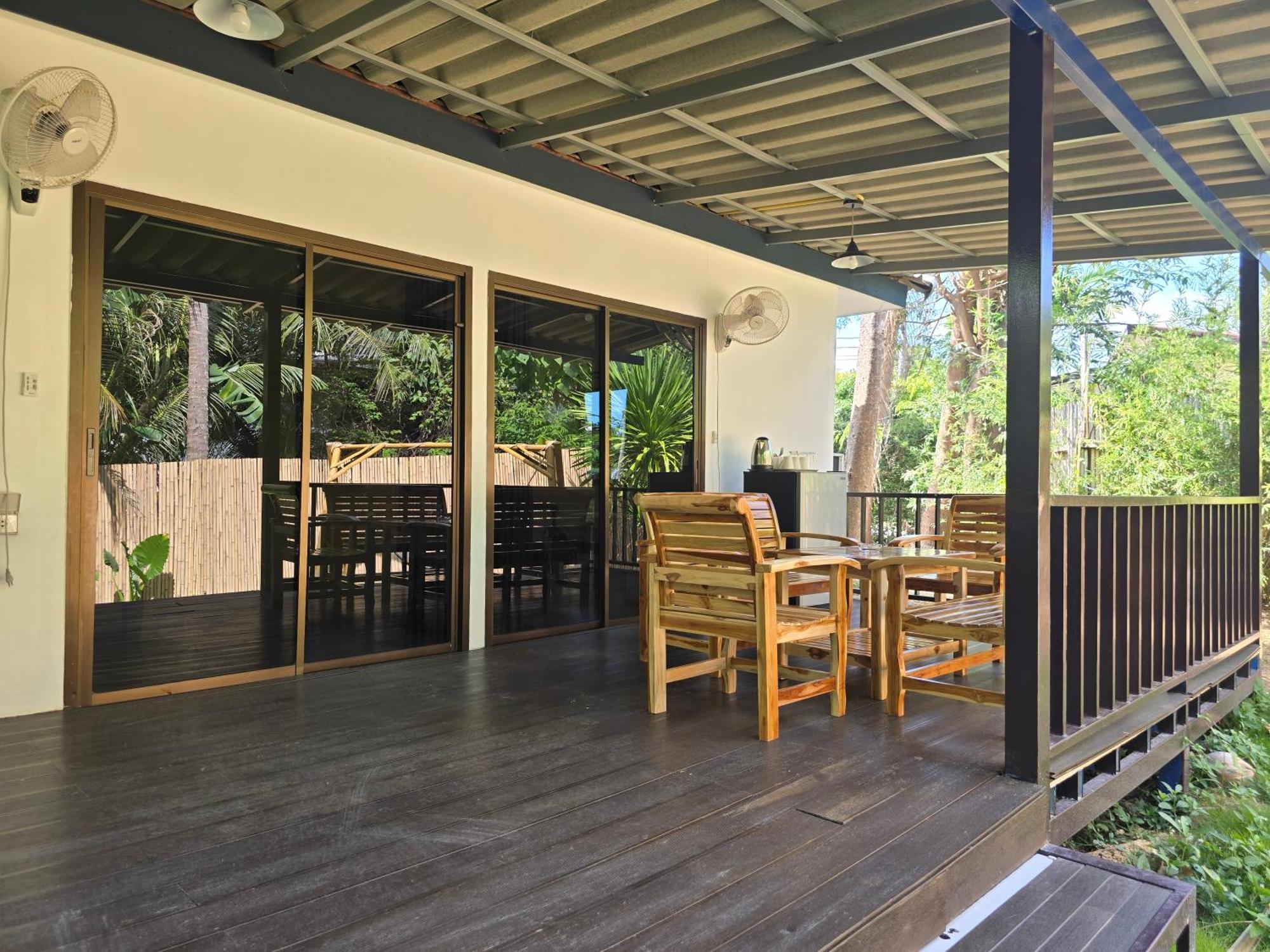 The Blue Gecko Hotel Koh Lanta Exterior photo