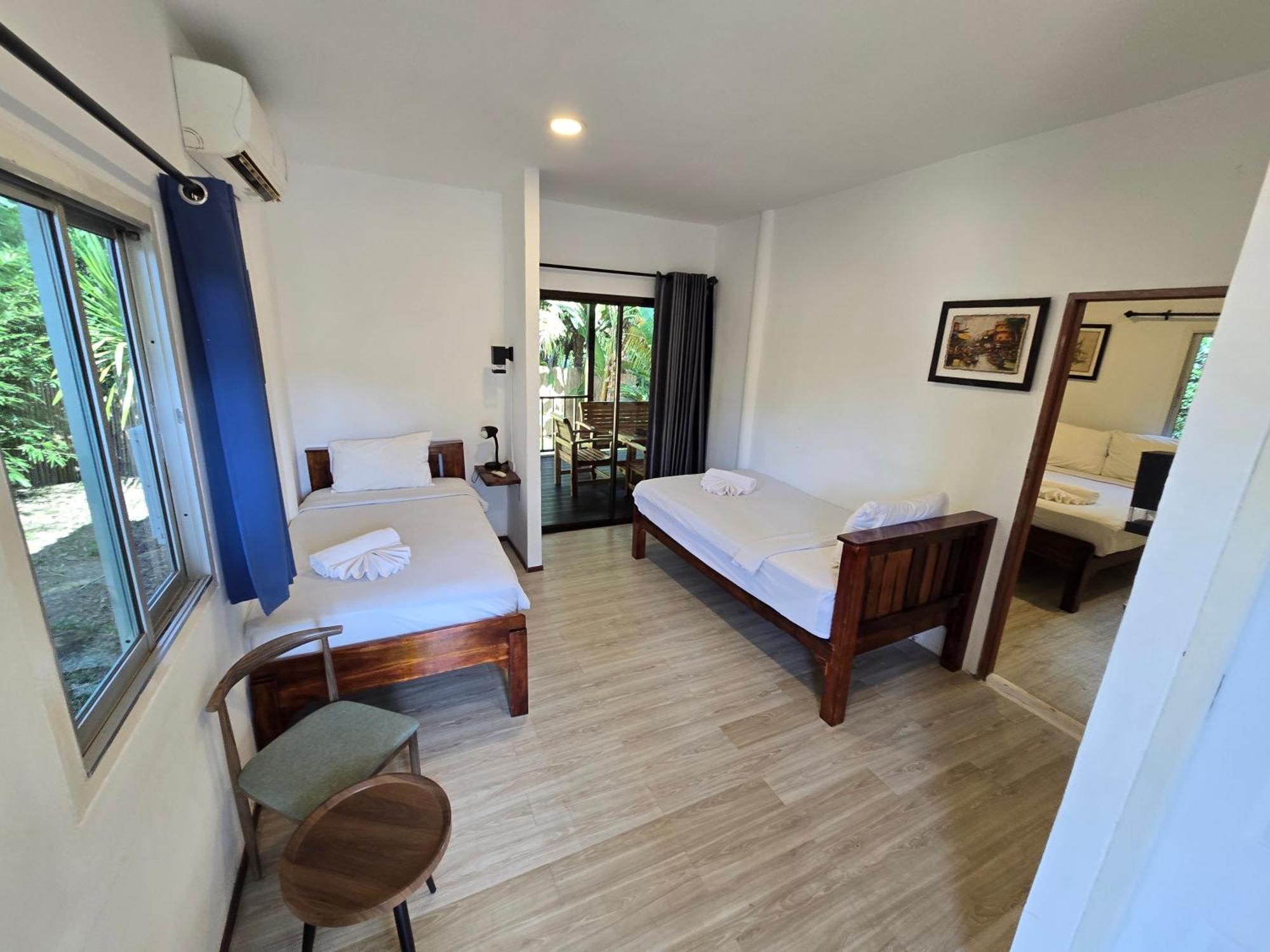 The Blue Gecko Hotel Koh Lanta Exterior photo
