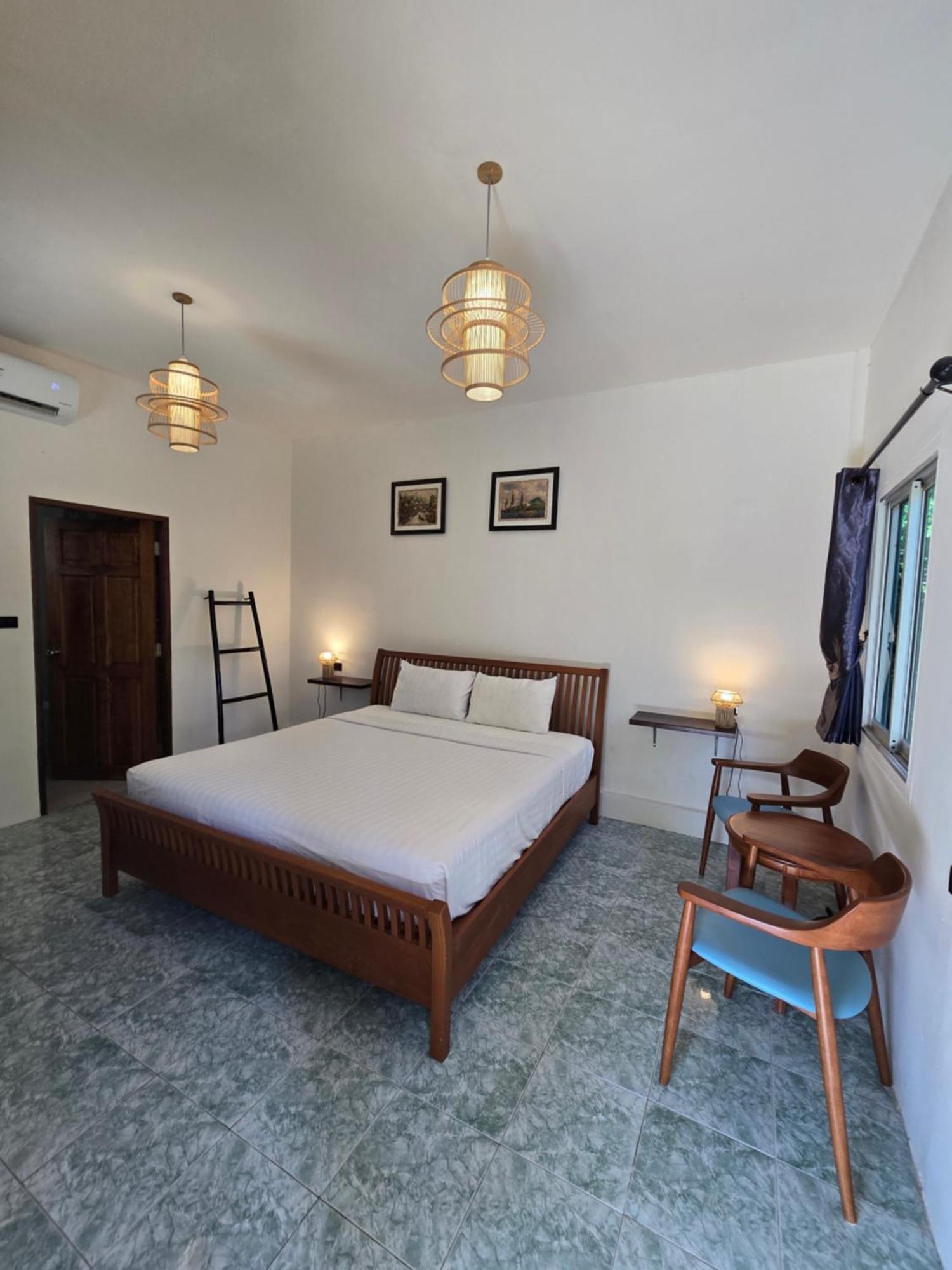 The Blue Gecko Hotel Koh Lanta Exterior photo