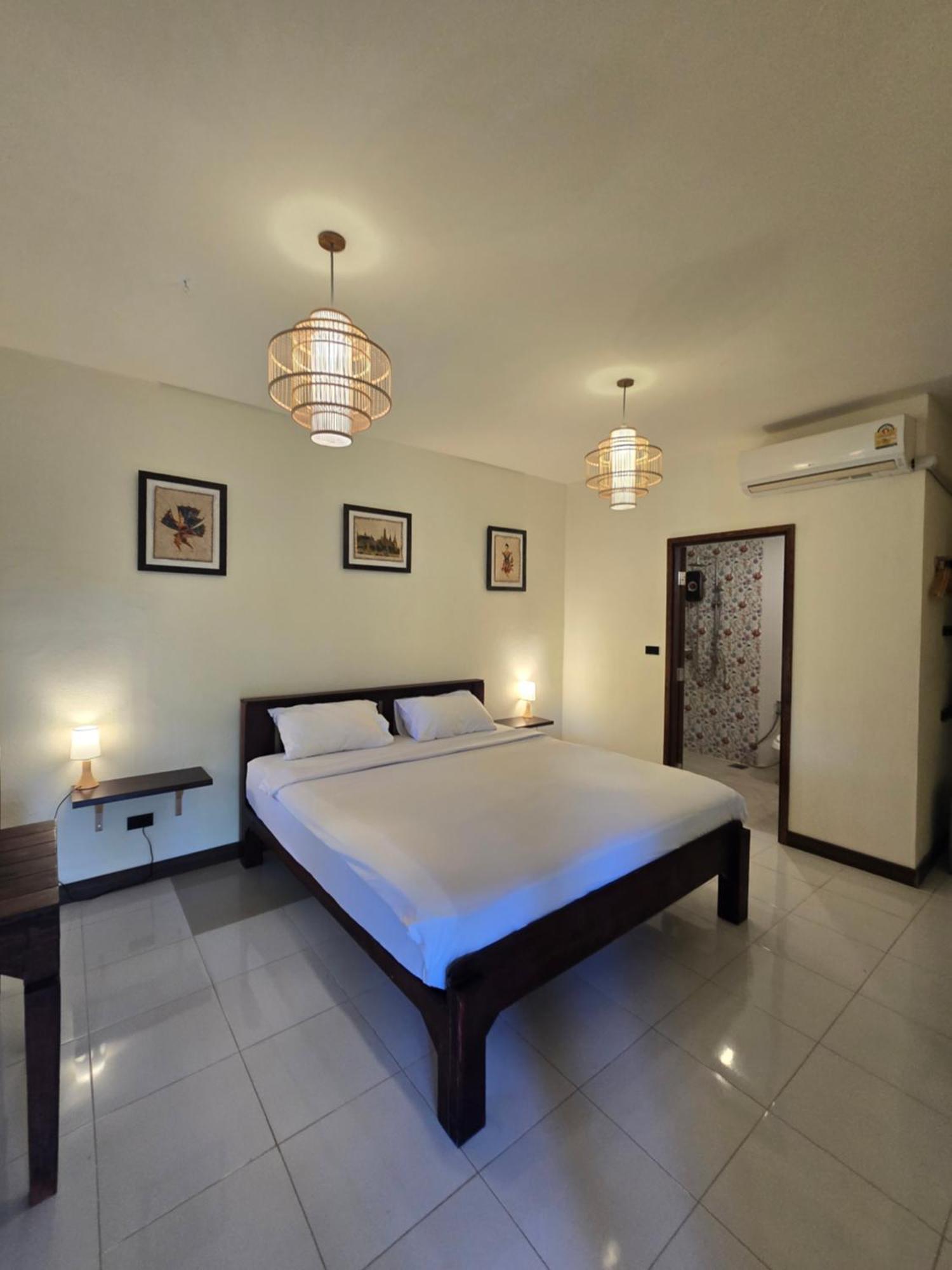The Blue Gecko Hotel Koh Lanta Exterior photo